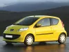 Dịch vụ thay Kính chắn gió xe Peugeot 107 tận nơi